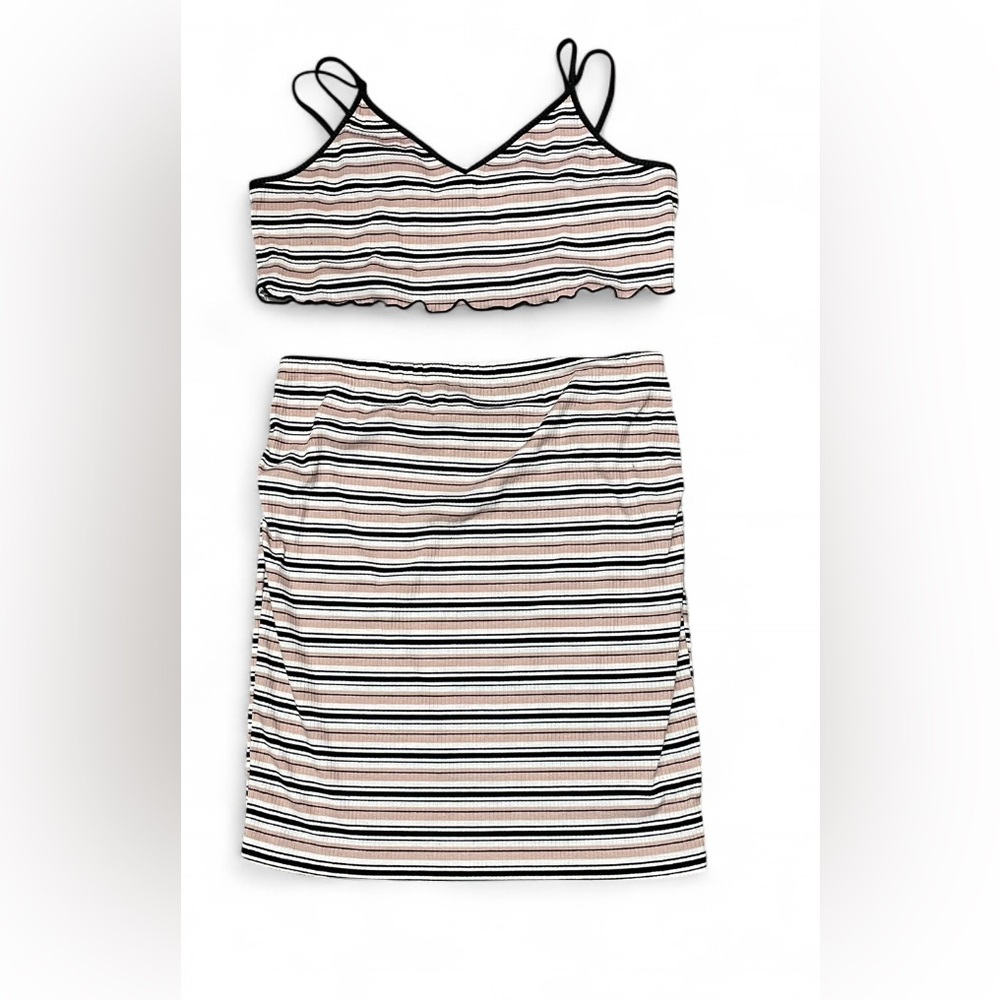 WOMENS STRIPED TOP & ADJUSTABLE WAIST SKIRT
